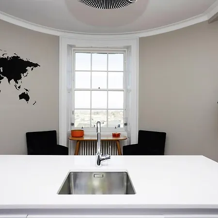 Joivy Splendid Apartment In New Town Edinburgh Exterior photo